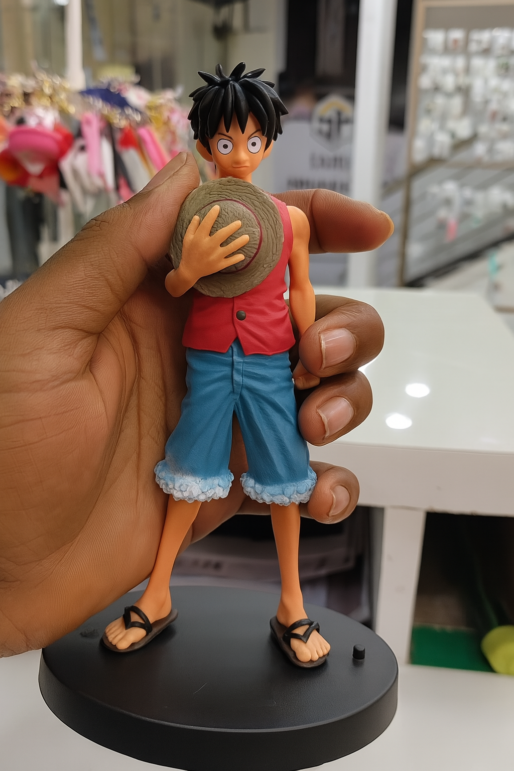 🔥 Monkey D. Luffy Action Figure –