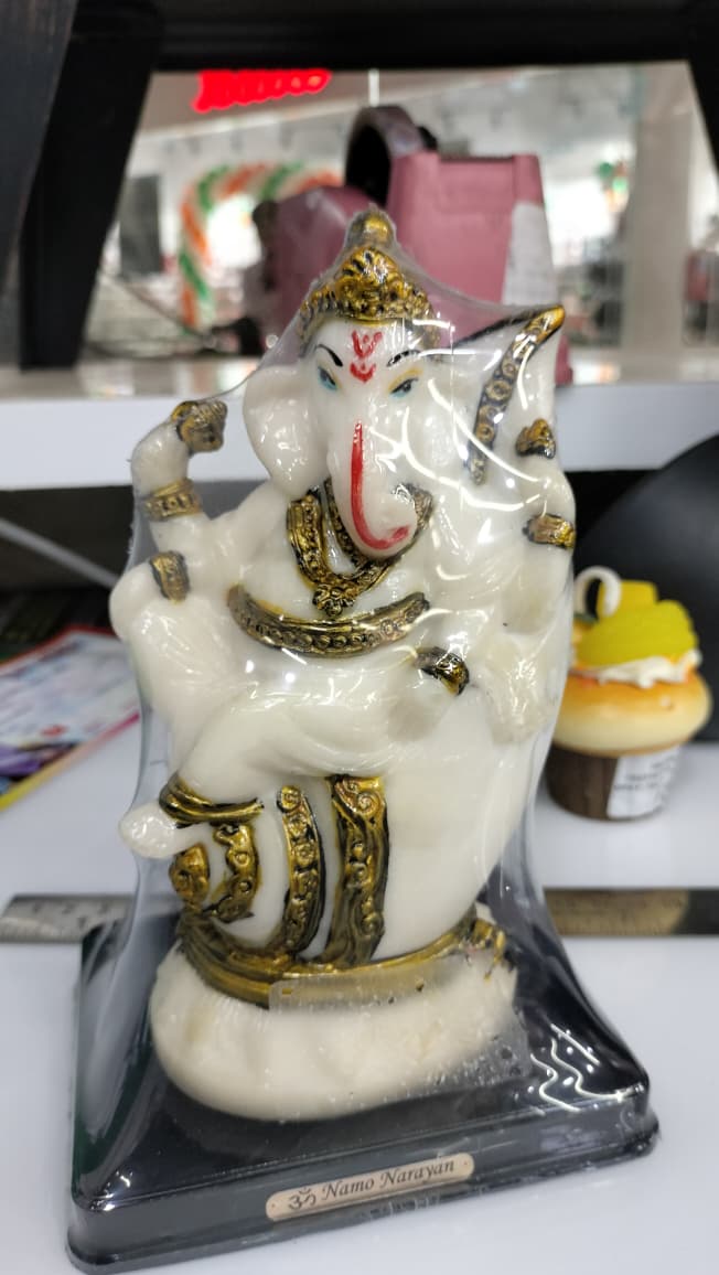 "Lord Ganesha Idol